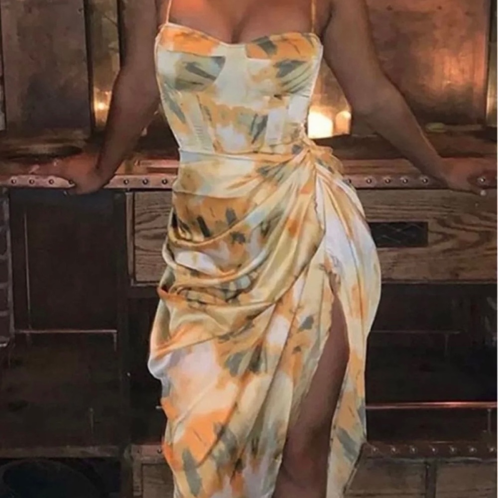 Slit dress